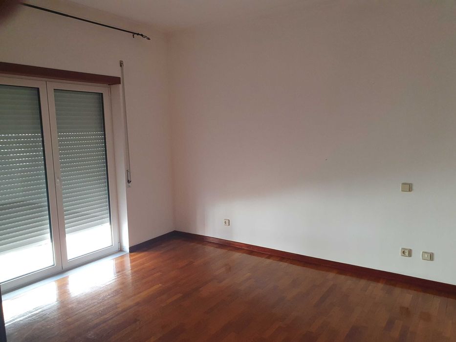 Arrendo T3 no centro Pombal