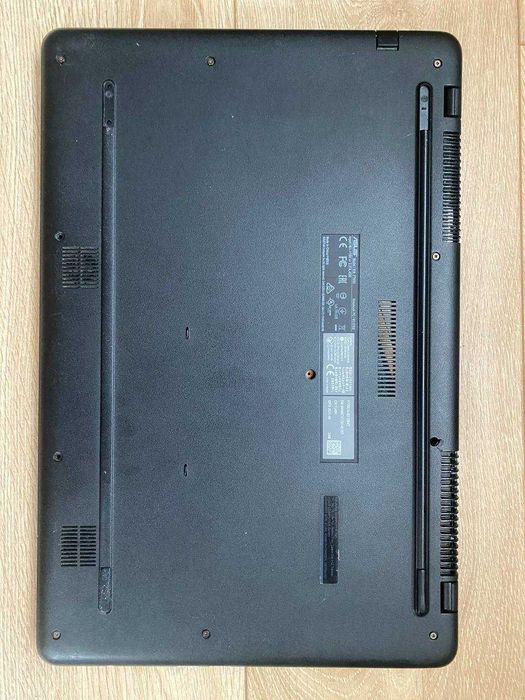 Ноутбук Asus F705U (Pentium 4405U) на запчастини, ремонт