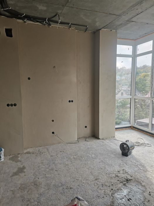 Штукатурка стен машинная, Полусухая стяжка полов, Малярка, Декоративка