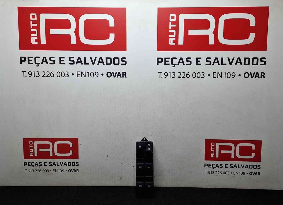 Comando / Botão / Interruptor Vidros Frente Esquerdo - MITSUBISHI OUTLANDER III