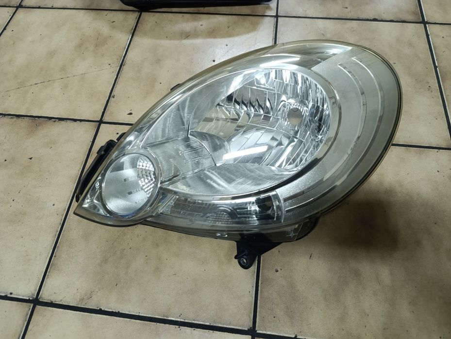 Óticas Renault kangoo