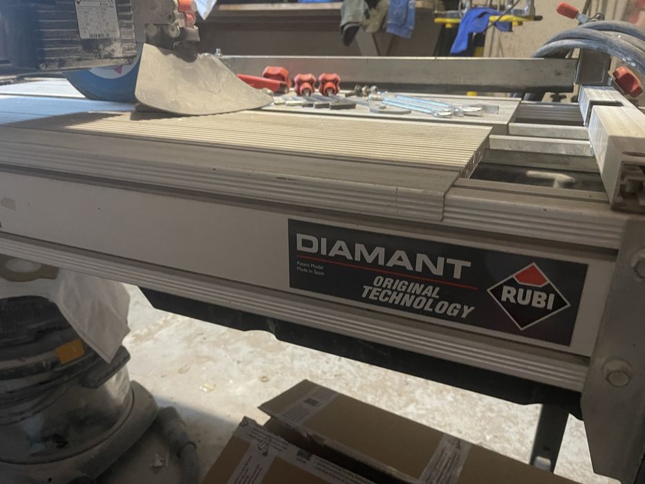 Przecinarka RUBI DS 250