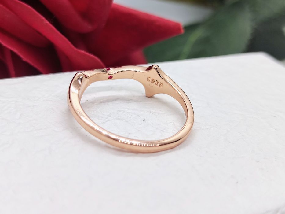 Pierścionek Wandy Marvel srebro rose gold rozmiar 56