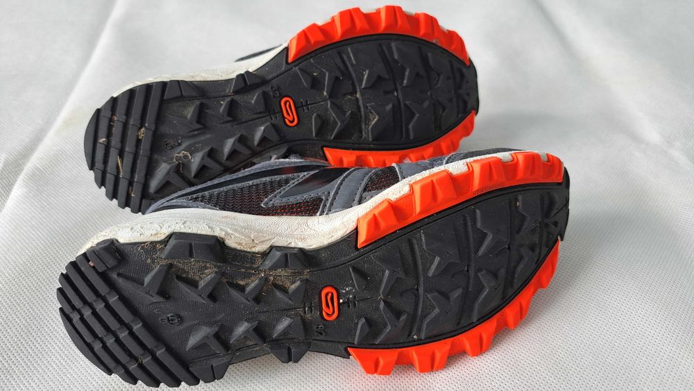 KALENJI - Dziecięce Lekkie Buty Sportowe do Biegania Wygodne 32