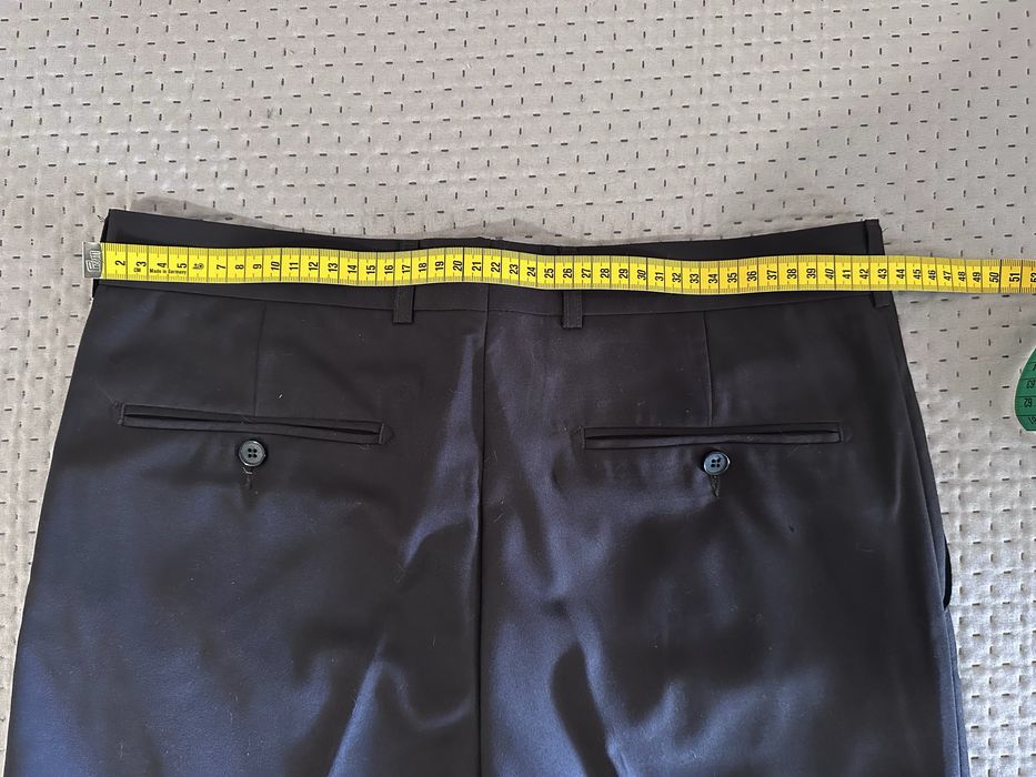 Чоловічий костюм (трійка)