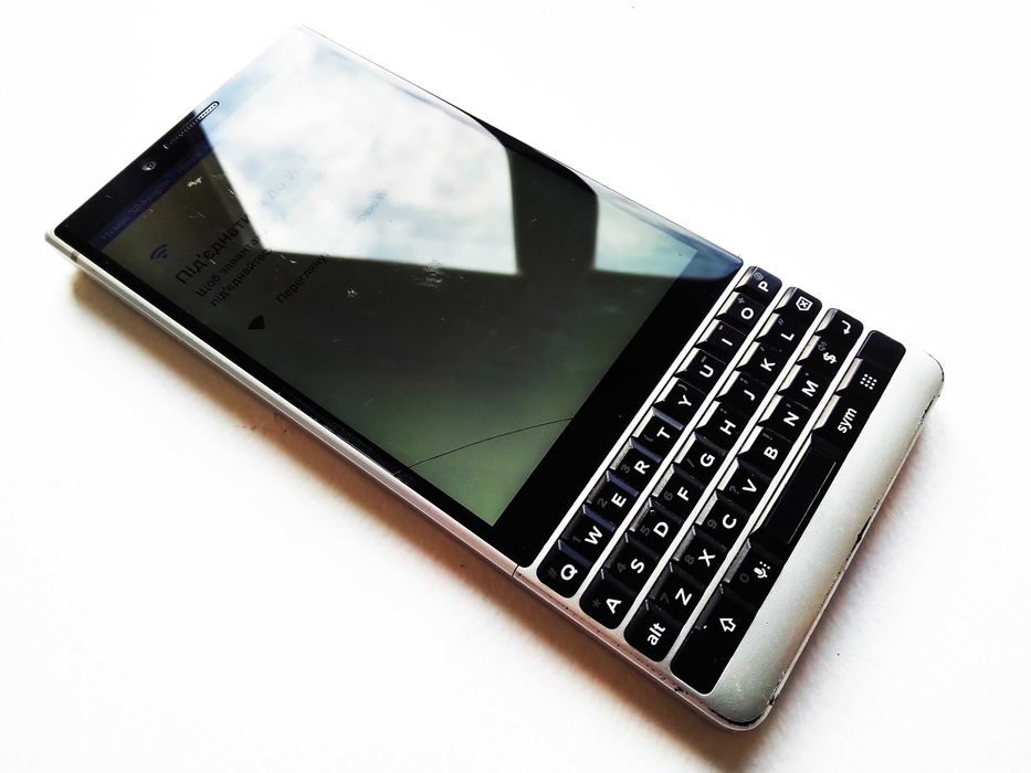 blackberry key2 - купити мобільні телефони та смартфони - Ціна на