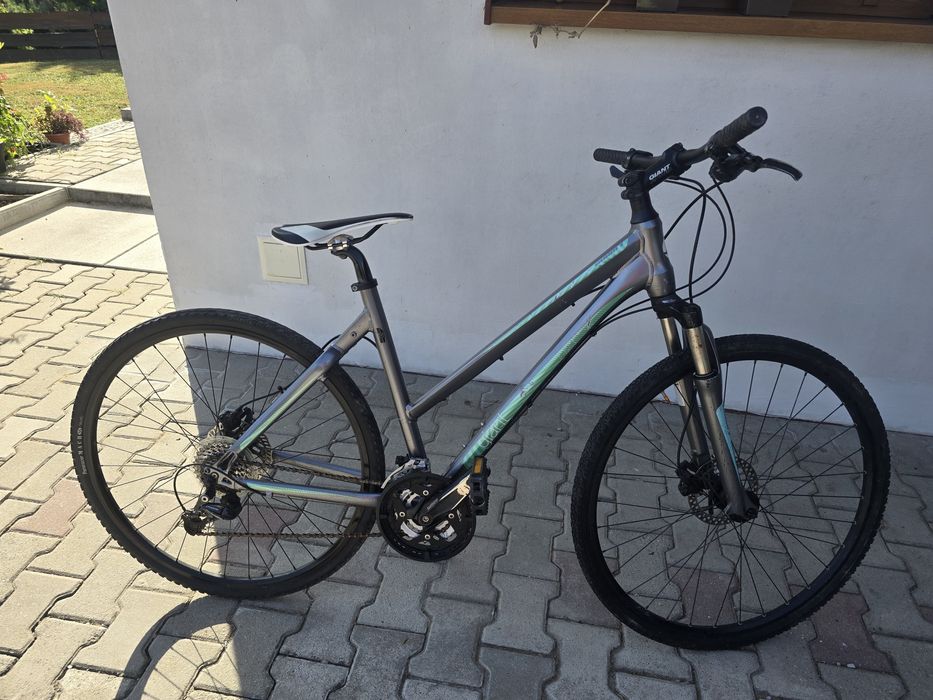 Sprzedan rower trekingowy Giant liv rama m