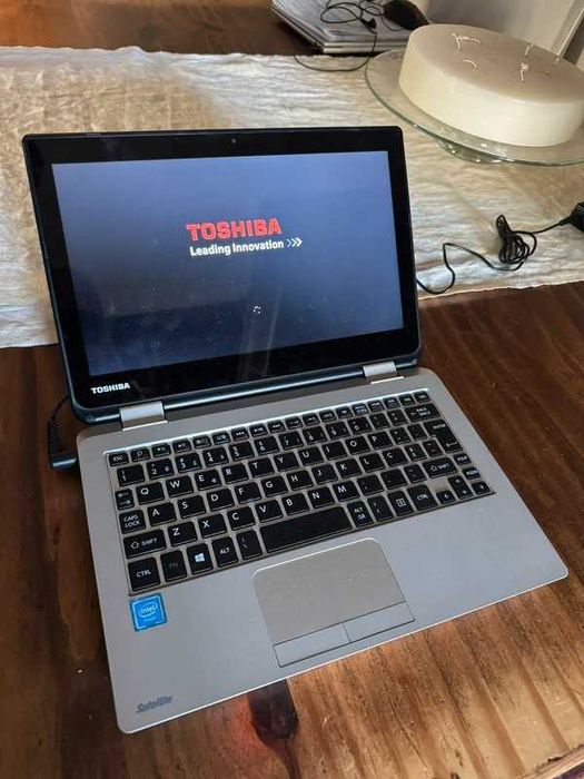 Toshiba Satellite Radius 11