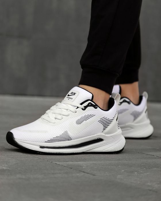 Кросівки Кроссовки Nike Vomero 18 White Белый Білий Кросовки демісезон