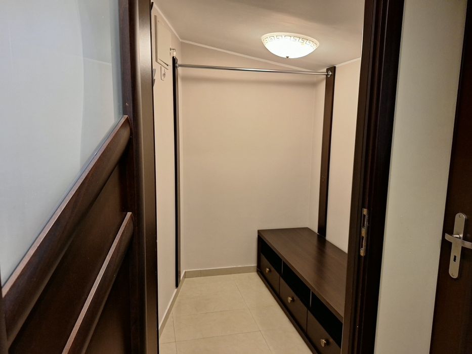 Wynajmę mieszkanie 78 m 2 w centrum Kościerzyny.