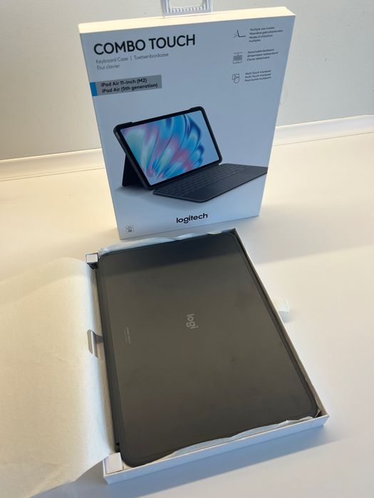 Logitech Combo Touch klawiatura iPad Air 5 gen 11 cali odpinana etui