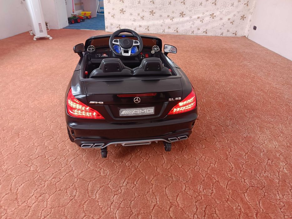 samochód elektryczny dziecinny Mercedes