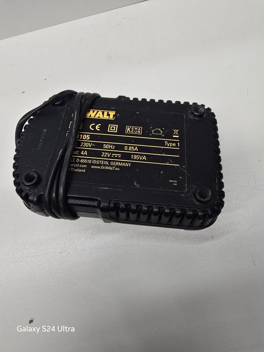 Dewalt DCS 438 szlifierka