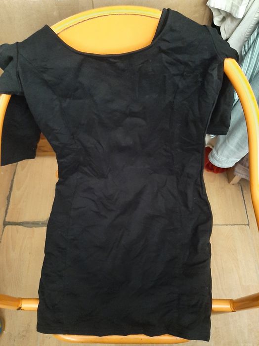Vestido Bershka curto Small
