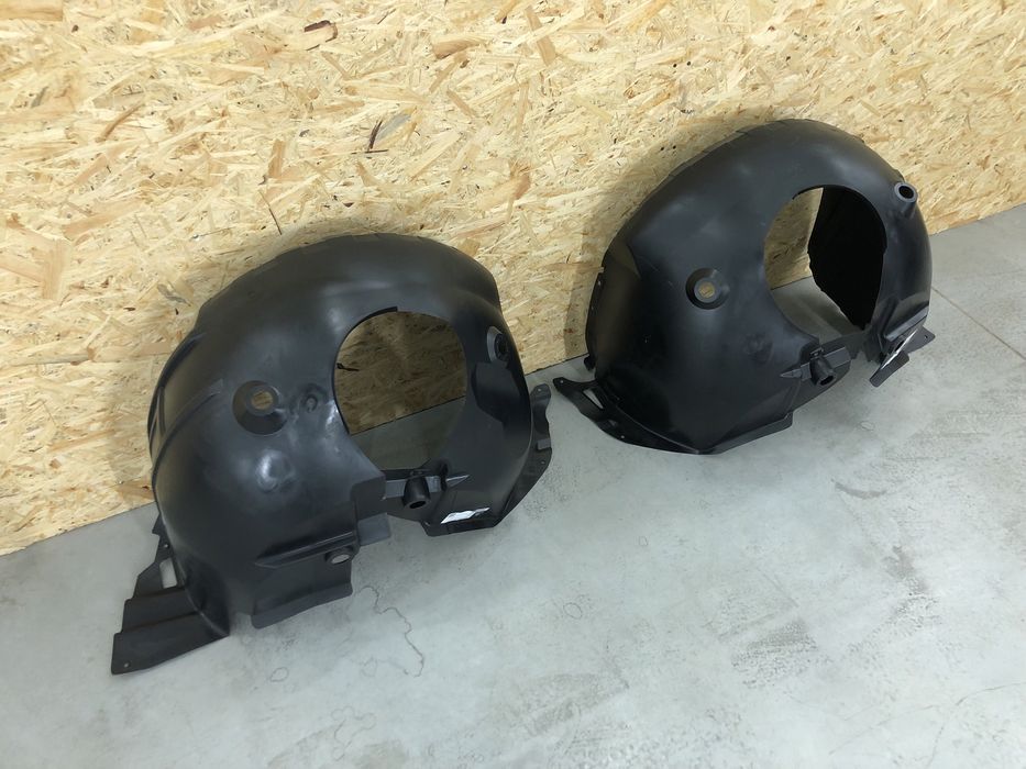 Мерседес Віто 639 рестайлінг 2010р- підкрилок передній