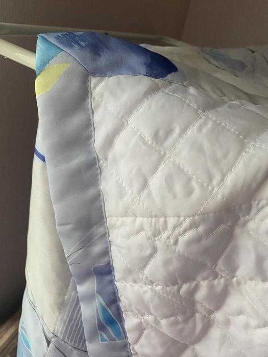 Покрывало новое на кровать