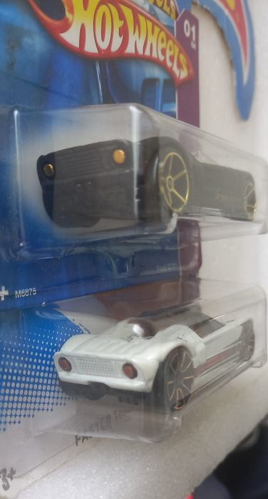 Conjunto 2 Ford GTX1 Hot Wheels