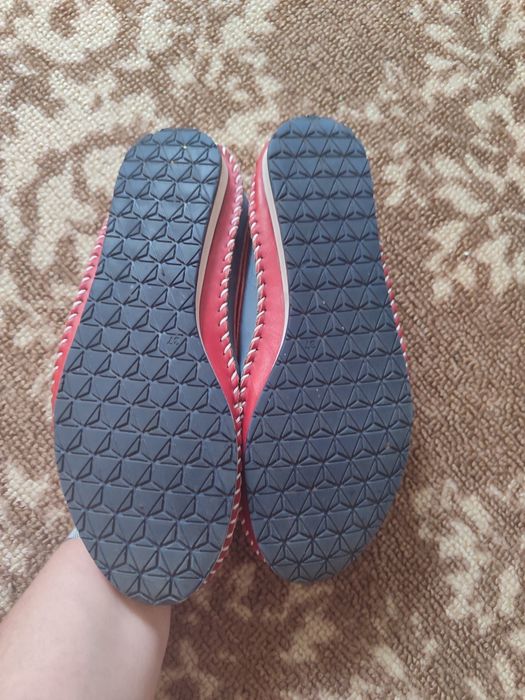 Мокасини босоніжки шкіряні