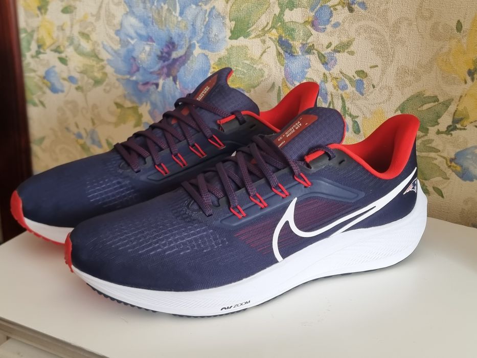 Оригінал 100% nike air zoom pegasus 39  eur 46
