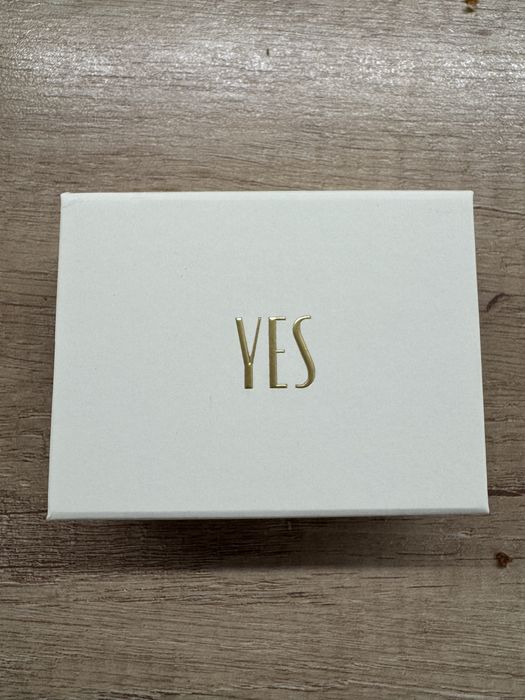 Białe złoto 585 z cyrkoniami