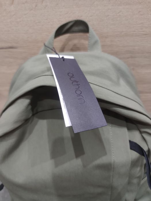 Plecak miejski turystyczny Outhorn (marka 4F) 25L na laptopa khaki