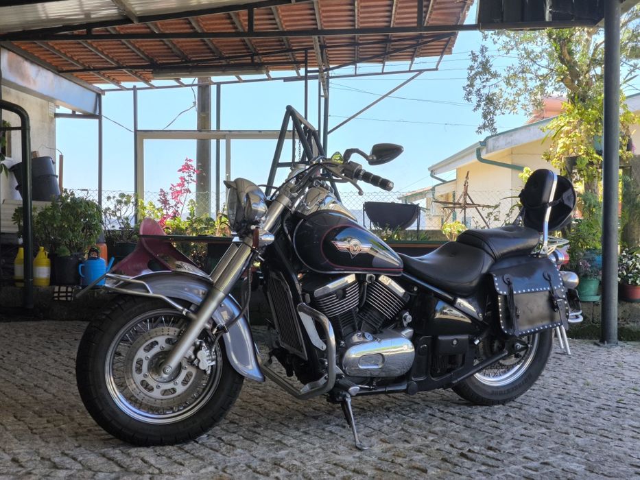 MOTO KAWASAKI 800 classic