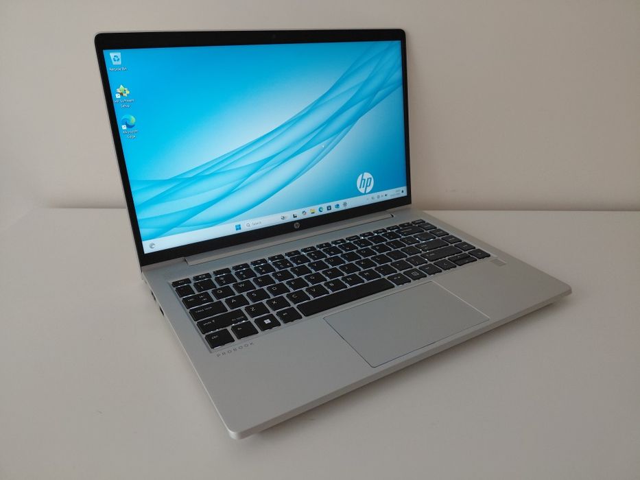 HP ProBook 440 G9 | Intel Core i7-1260P | 32GB RAM | SSD NVMe 1TB | Windows 11 Pro