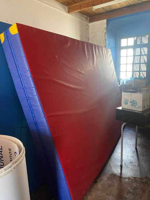 Colchão de Queda Profissional Topgim (300x200x30 cm) – Como Novos!