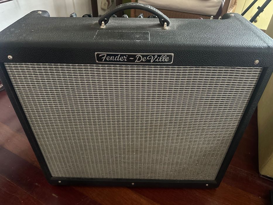 Fender Deville 212 60Wtts