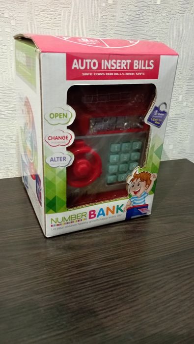 Детская электронная копилка сейф