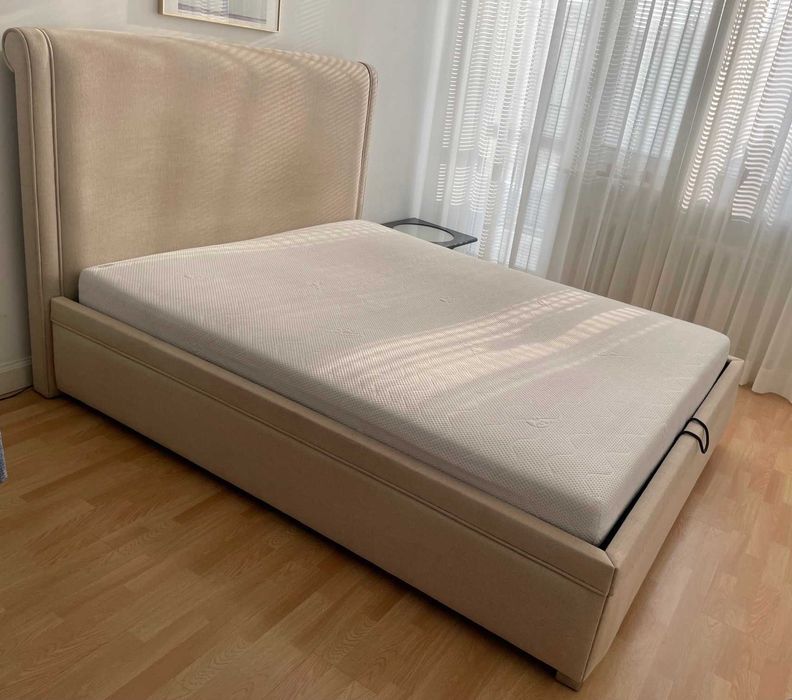 Łóżko dwuosobowe tapicerowane 100% lnem. 220x170cm