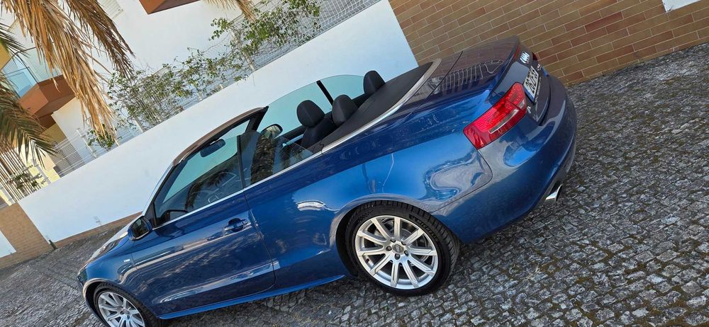 Audi A5 Cabriolet 2.0 Turbo — Azul, Capota Elétrica, Pronto Para o Verão