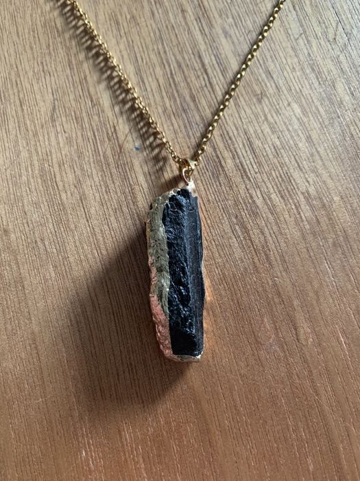 Naszyjnik handmade z czarnym turmalinem  .