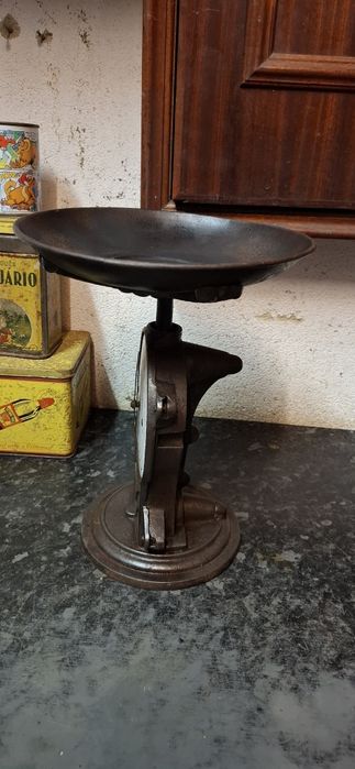 Antiga Balança de cozinha