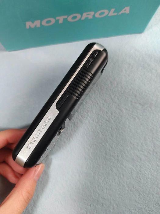 Motorola E398 в наявності