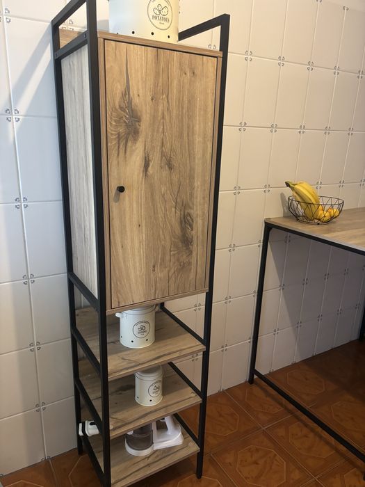 Conjunto ilha ( mesa/bar) e arnario