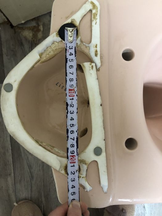 Унитаз гарний колір