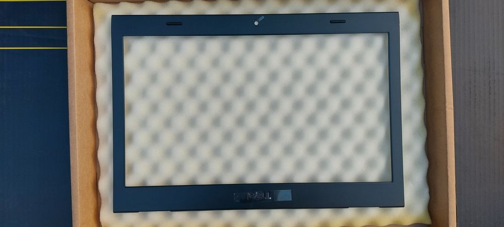 Dell Vostro 3450 14" LCD Front Cover Bezel 858WH ramka matrycy