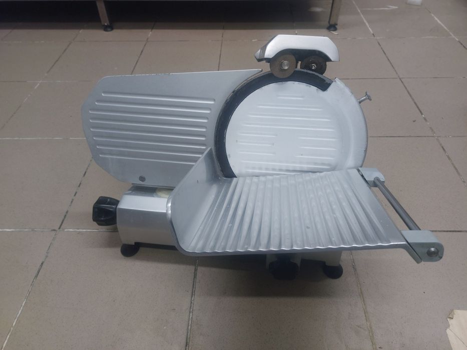 слайсер італійський Mirra 250 с  (італія)