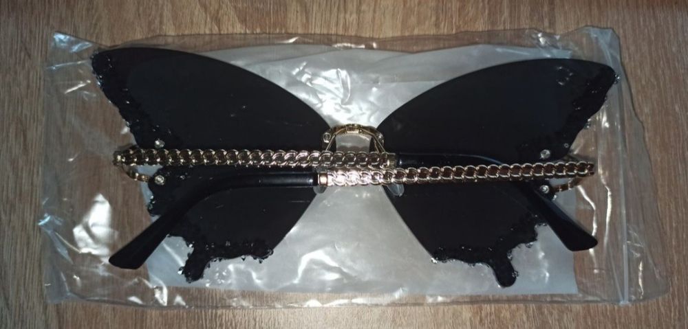 Okulary damskie przeciwsłoneczne w kształcie motyla