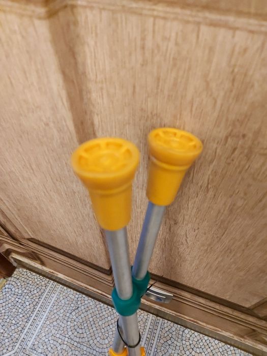 Witam Sprzedam używane kule łokciowe dla osoby o niskim wzroście