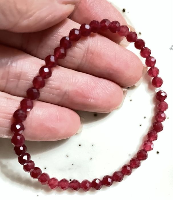 Браслет микс из натурального рубина , сапфира