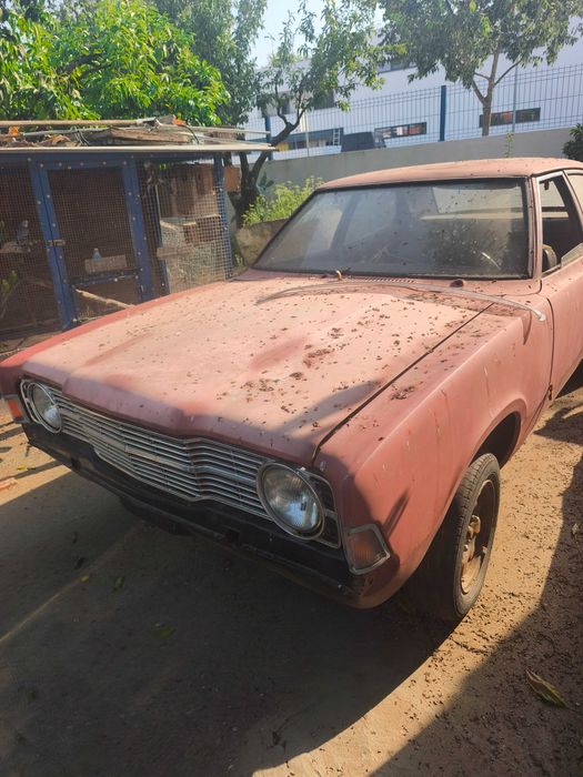 Vendo Ford cortina e taunus