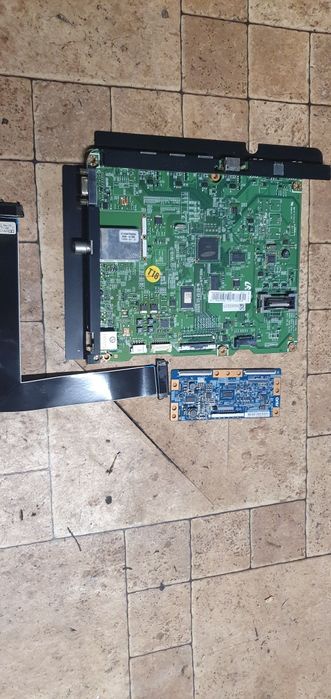 Płyta główna zasilająca t-con telewizor Samsung