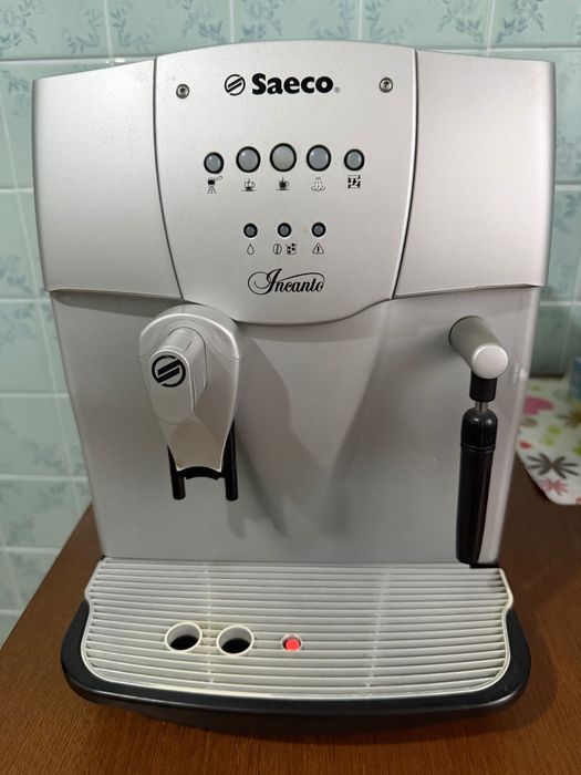 Кавомашина Saeco Incanto