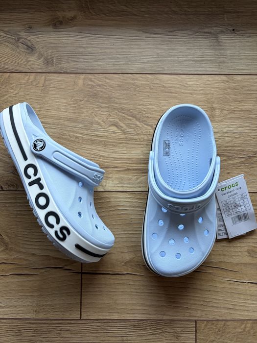 Crocs klapki niebieskie na lato 37-38