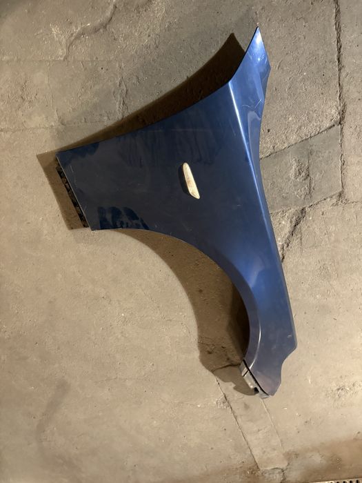 Guarda lamas frente lado direito BMW  serie5 E60