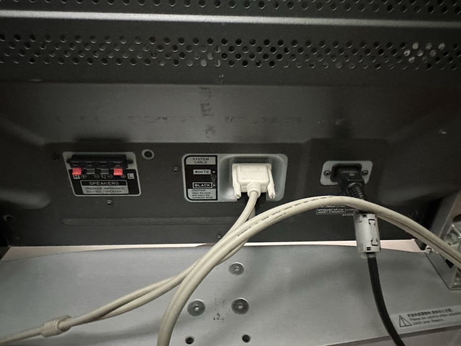 Продам плазму Pioneer 50 дюймів