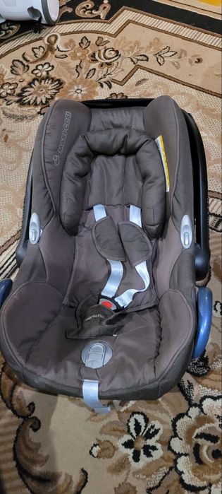 Автокрісло від народження maxi Cosi