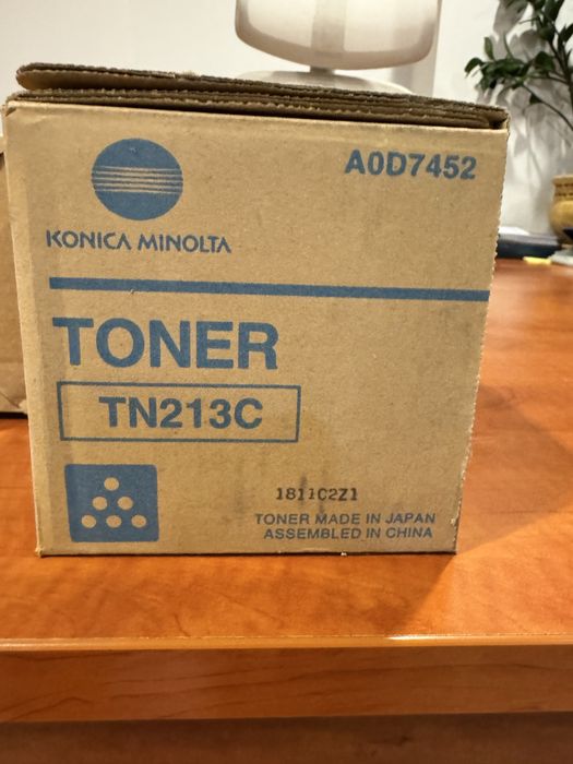 Toner TN213C niebieski